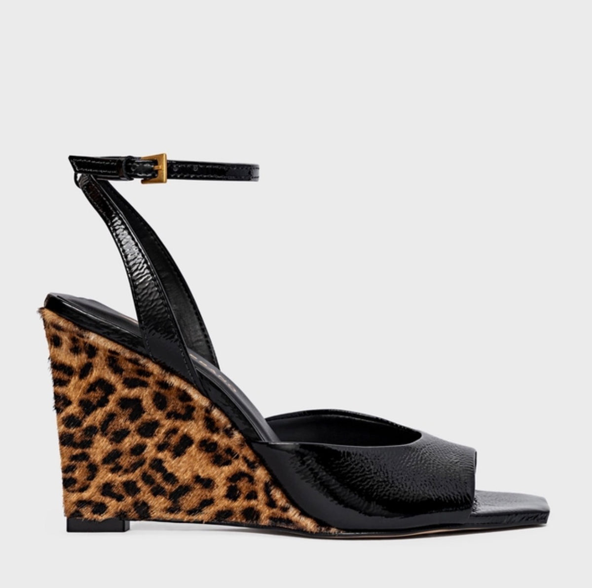 Etta Carrano Leopard Heel