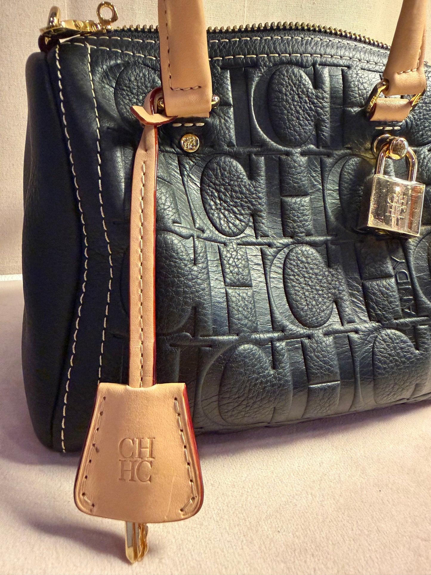 Carolina Herrera Andy Locked 5 Mini