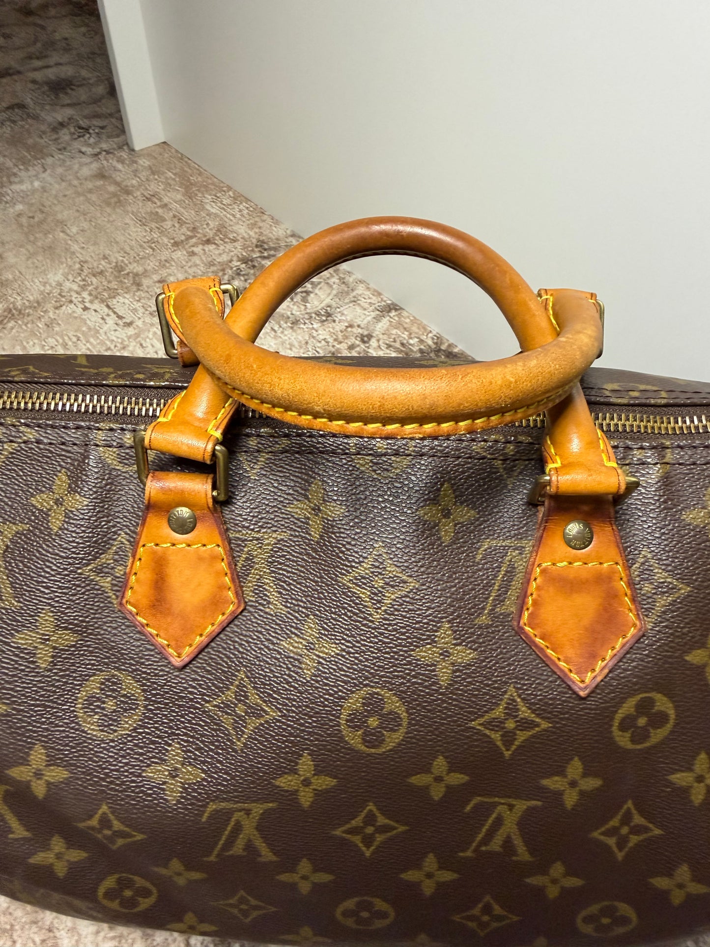 Louis Vuitton Speedy 35 Monogram Canvas